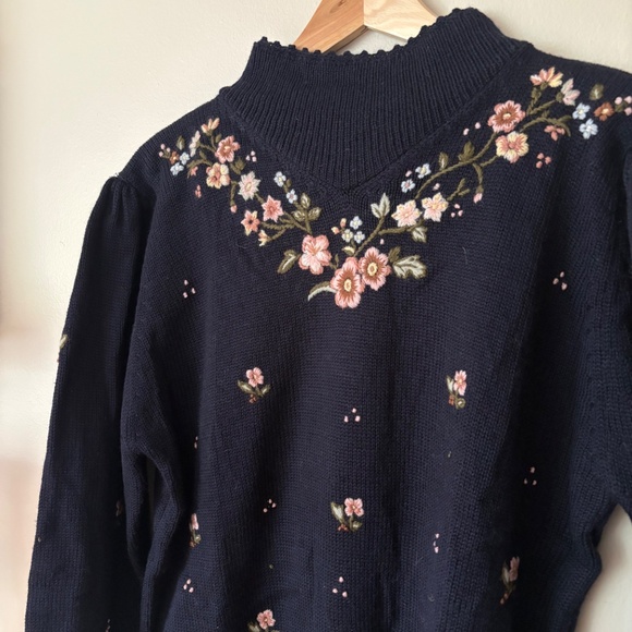 Vintage Hand Embroidered Flower Wool Sweater - Picture 2 of 5